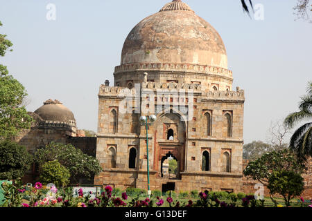 Bada Gumbad Moschee, Lodhi Gärten, Delhi, große Kuppel geformt Moschee gebaut im Jahre 1494 während Lodhi-Dynastie Stockfoto