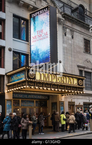 Les Miserables am Imperial Theater Festzelt, NYC Stockfoto