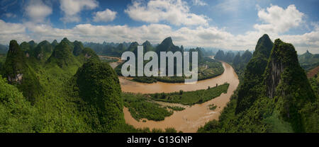 Panorama auf dem Li-Fluss von Xianggong Berg, Xingping, Guangxi autonome Region, China Stockfoto