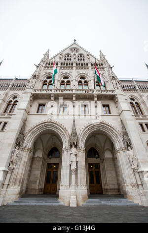 Fassade der St.-Stephans Basilika in Budapest Stockfoto