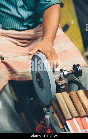 Messer schärfen Stockfoto
