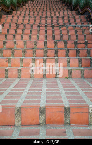 Treppen aus dem Wat Phra, die Doi Suthep Tempel in Chiang Mai, Thailand Stockfoto