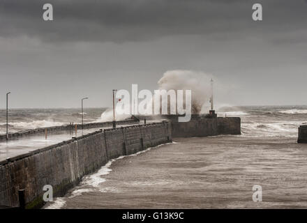 Stürmische See in Bridlington, am East Yorkshire Coast Vereinigtes Königreich Stockfoto