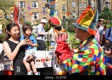 Covent Garden, London, UK. 8. Mai 2016. Die jährliche Covent Garden können Fayre und Puppentheater-Festival Stockfoto