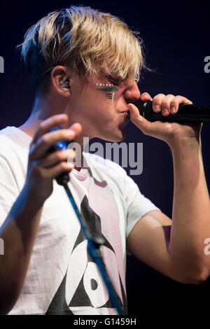 Detroit, Michigan, USA. 4. Mai 2016. ROBERT DELONG Durchführung auf der VHS 2.0 Tour The Fillmore in Detroit, MI am 4. Mai 2016 © Marc Nader/ZUMA Draht/Alamy Live News Stockfoto