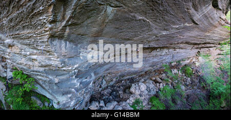 Eine männliche Kletterer am Samstag, 7. Mai 2016 an den Red River Gorge in Kentucky. Jacob Kupferman/CSM Stockfoto