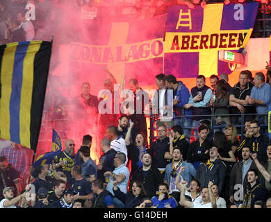 Verona, Italien. 8. Mai 2016. Hellas Verona Fans während der Serie A Spiel zwischen FC Hellas Verona V Juventus FC Stadium Bentegodi am 8. Mai 2016 in Verona, Italien. Bildnachweis: Andrea Spinelli/Alamy Live-Nachrichten Stockfoto