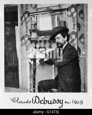 Achille-Claude Debussy (22. August 1862 - 25. März 1918) war ein französischer Komponist. Er war einer der prominentesten Figuren arbeiten auf dem Gebiet der impressionistischen Musik. 1903 wurde er zum Ritter der Ehrenlegion ernannt. Eine wichtige Figur in der trans Stockfoto