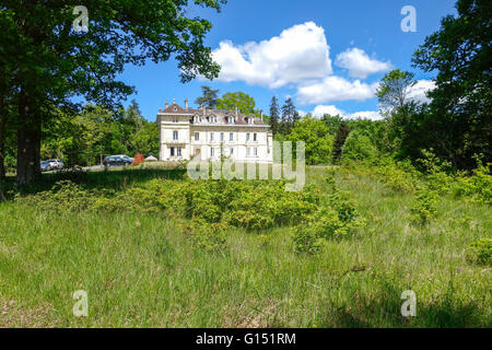 Französischer Wein Chateau Leon, Carignan, Bordelais. Frankreich. Stockfoto