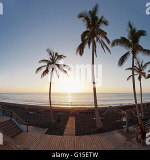 Strand von Puerto Naos bei Sonnenuntergang, La Palma, Kanarische Inseln, Spanien, Europa Stockfoto