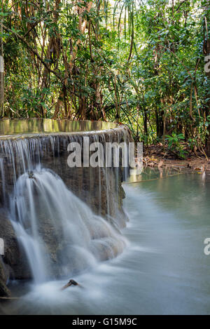 Erawan Wasserfälle, Erawan National Park, Kanchanaburi, Thailand, Südostasien, Asien Stockfoto