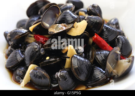 Süßwasser Muschel Ceviche, marinierte Fluss Clam, eingelegte asiatischen Muscheln, Taiwan Essen Vorspeise Stockfoto