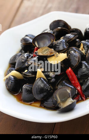 Süßwasser Muschel Ceviche, marinierte Fluss Clam, eingelegte asiatischen Muscheln, Taiwan Essen Vorspeise Stockfoto