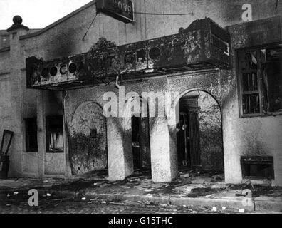 Am 28. November 1942 ereignete sich ein tödliches Feuer an der Cocoanut Grove Nachtclub in Boston, Massachusetts, wo 492 Menschen insgesamt ums Leben kamen. Cocoanut Grove war ursprünglich ein Speakeasy und einige seine Türen-Wer eine illegale Bar während Alkohol Verbot Stockfoto