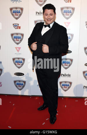 Ricardo Marinello stellt während der Saisoneröffnung im Mega Park in Palma, Mallorca, Spanien, 8. Mai 2016. Foto: JENS KALAENE/dpa Stockfoto