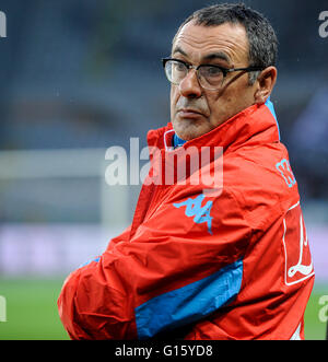 Turin, Italien. 8. Mai, 2016: Maurizio Sarri blickt auf in die Serie A Fußballspiel zwischen FC Torino und SSC Napoli Stockfoto