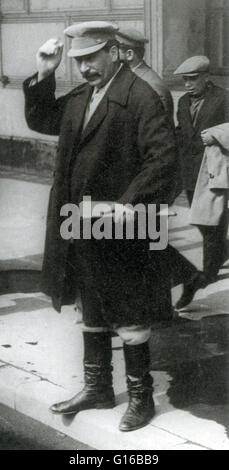 Stalin im Jahre 1930, nicht näher bekannten Ort. Joseph Vissarionovich Stalin (18. Dezember 1878 - 5. März 1953) war der Premier von die Sowjetunion von 1941 bis 1953. Er gehörte zu den bolschewistischen revolutionären brachte über die Oktoberrevolution in Russland Stockfoto