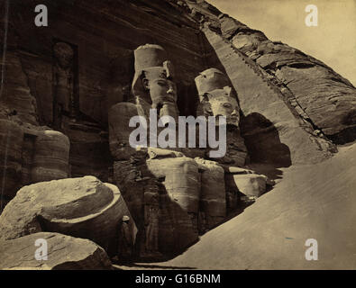 Titel: "Abou Simbel". Die Abu Simbel Tempel sind zwei riesige Felsentempel in Abu Simbel in Nubien, Süden von Ägypten. Die Twin-Tempel wurden ursprünglich während der Herrschaft des Pharao Ramesses II im 13. Jahrhundert v. Chr. aus dem Berghang geschnitzt. Konstrukt Stockfoto