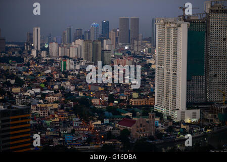 Philippinen, Manila, Makati suburban, anzeigen, Mandaluyong Stadt und Wolkenkratzer des Pasig City / PHILIPPINEN, Manila, Stadtteil Makati, Hochhaeuser, Blick Zu Mandaluyong City Und Pasig City Stockfoto