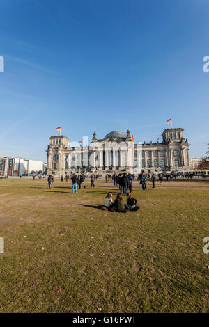 Deutschen Parlament Gebäude Reichstag in Berlin, 1882 Architekt Paul Wallot, gläsernen Kuppel von Sir Norman Foster 1992, Deutschland Stockfoto