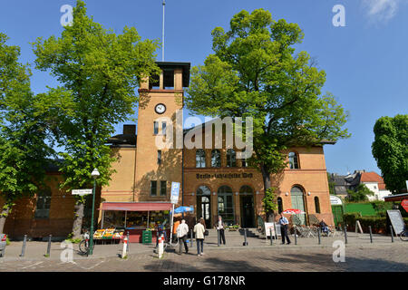 Bahnhof Lichterfelde West, Hans-Sachs-Straße, Lichterfelde, Berlin, Deutschland Stockfoto