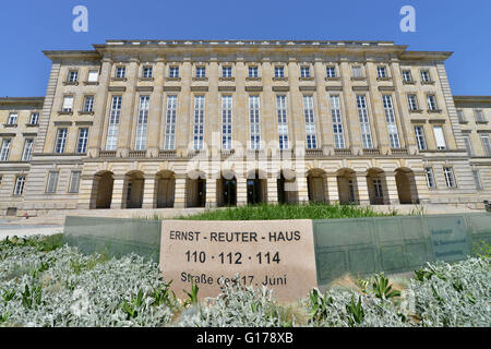 Ernst-Reuter-Haus, Straße des 17. Juni. Juni, Charlottenburg, Berlin, Deutschland Stockfoto