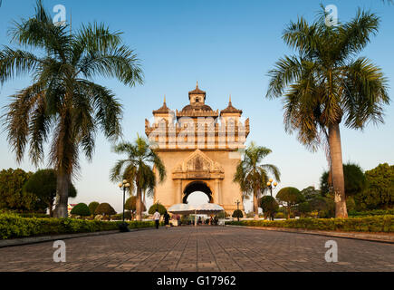 Patuxay(Patuxai) Siegestor in Vientian Laos Stockfoto
