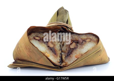 Asiatischer Reis Knödel oder Mytisches weißen Hintergrund Stockfoto