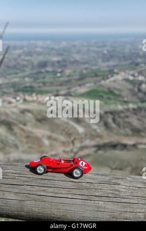 Modell der Rennwagen der 50er Jahre in San Marino Stockfoto