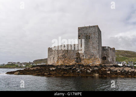 Kisimul Castle in Castlebay, Barra, Schottland, ist die alte Festung der MacNeils Stockfoto