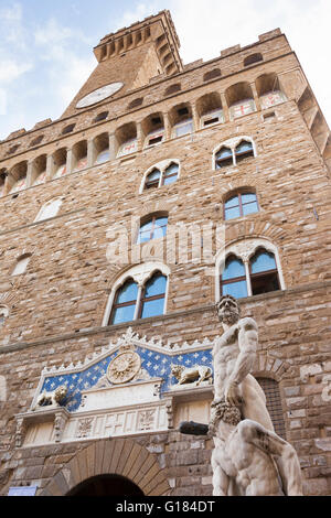 Palazzo Vecchio, Hercules und Grab Statuen, Piazza Della Signoria, Florenz, Toskana, Italien Stockfoto