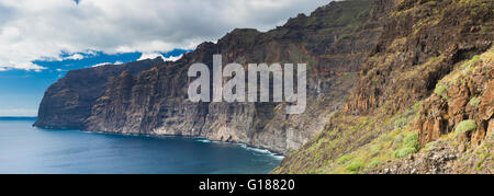 Die riesige Klippen von Los Gigantes, Teneriffa, Kanarische Inseln, Spanien Stockfoto