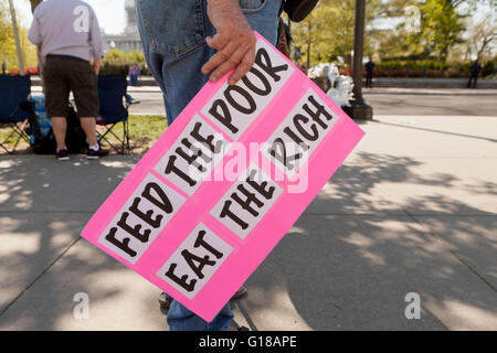 Washington, DC, USA. 17. April, 2016.Hundreds der Frühling der Demokratie-Aktivisten protestieren auf dem Capitol Hill Stockfoto