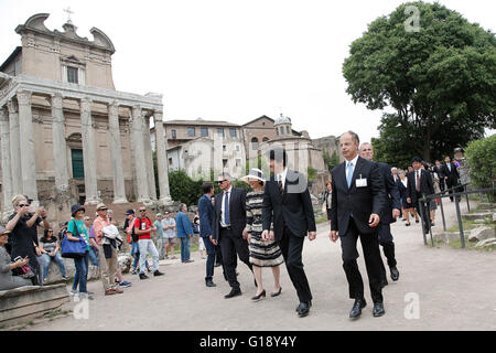 Rom 11. Mai 2016. Prinz und Prinzessin Akishino von Japan besuchen den Kaiserforen. Foto Samantha Zucchi Insidefoto Stockfoto