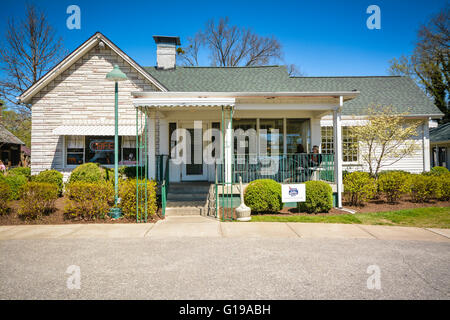 Das ursprüngliche Haus 1951 in die Lieblosen Motel & Cafe in Nashville TN umgewandelt, berühmt, das warme Kekse & Land Schinken, in den USA Stockfoto