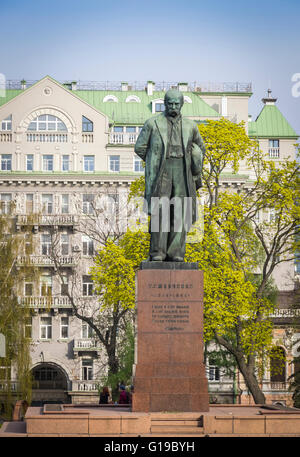 Denkmal der berühmte ukrainische Dichter Taras Schewtschenko in Kiew, Ukraine (Bildhauer Matwei Manizer) Stockfoto