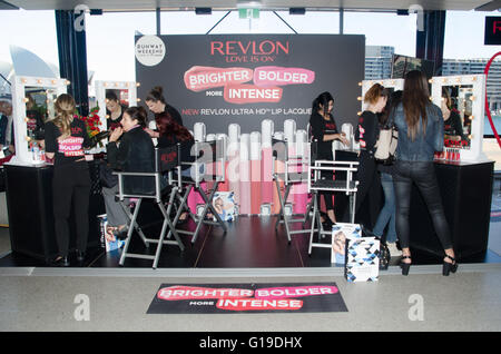 Sydney, Australien 29. August 2015: Start-und Landebahn am Wochenende ist eine zweitägige Mode über den 29.-30. August auf der Overseas Passenger Terminal in Circular Quay, Sydney zeigen. Die Show bietet eine Vielzahl von Marken wie Cleo, Billabong, Cosmo, Revlon, Holdon, Elle und vieles mehr Stockfoto
