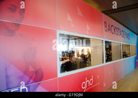 Sydney, Australien 29. August 2015: Start-und Landebahn am Wochenende ist eine zweitägige Mode über den 29.-30. August auf der Overseas Passenger Terminal in Circular Quay, Sydney zeigen. Die Show bietet eine Vielzahl von Marken wie Cleo, Billabong, Cosmo, Revlon, Holdon, Elle und vieles mehr Stockfoto