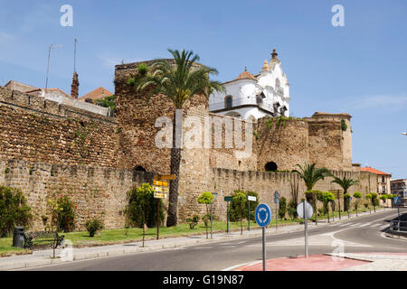 Stadtmauern und Türme der Markt Stadt Plasencia, Cáceres, Extremadura, Spanien Stockfoto