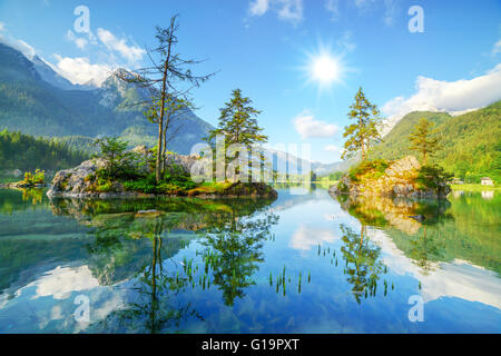 Erstaunlich sonnigen Sommertag auf dem Hintersee See in Österreichische Alpen, Europa. Stockfoto
