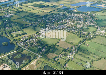 Eine Luftaufnahme von Oxfordshire Dorf von Ashton Keynes Stockfoto