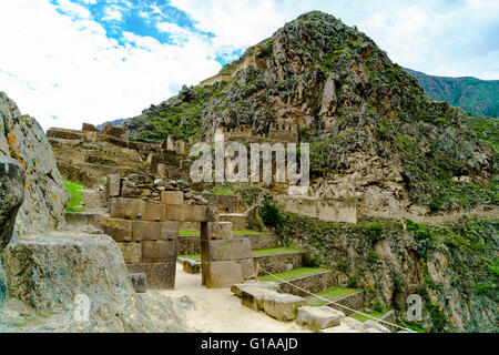 Ruinen von Ollantaytambo, die Inka archäologische Stätte in der Nähe der Stadt Cusco im Süden von Peru Stockfoto