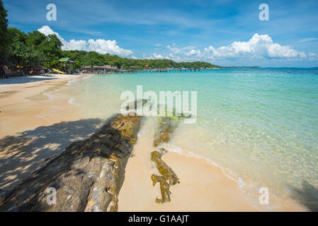 Sandstrand in der thailändischen Insel Ko Samet Stockfoto
