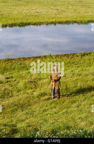 MÄNNLICHE TSCHUKTSCHEN HERDER, AMGUEMA, MAGADAN REGION, RUSSLAND; EHEMALIGEN UDSSR SOWJETUNION Stockfoto