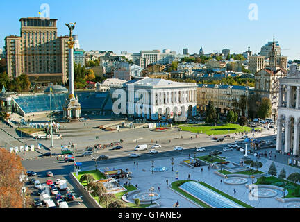 Berühmten Platz der Unabhängigkeit (Maidan Nezalezhnosti) in Kiew, Ukraine Stockfoto