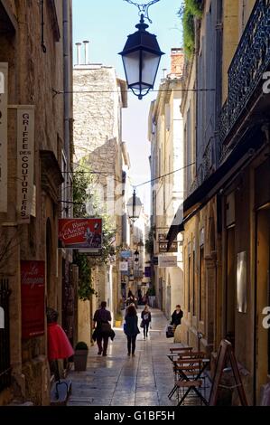 Frankreich, Herault, Montpellier, Altstadt, Ecusson, rue de Lovezoo Courrier Stockfoto