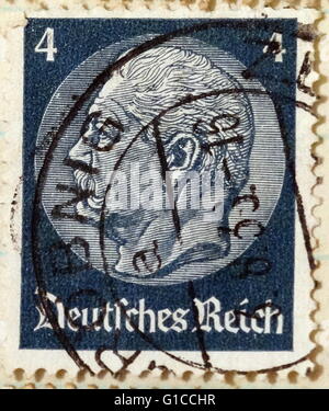 Deutsche Dritte Reich Briefmarke Darstellung Präsident Paul Von Hindenburg 1933 Stockfoto