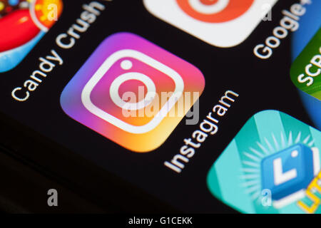 Neue Instagram-app-Symbol auf dem Handy. Stockfoto