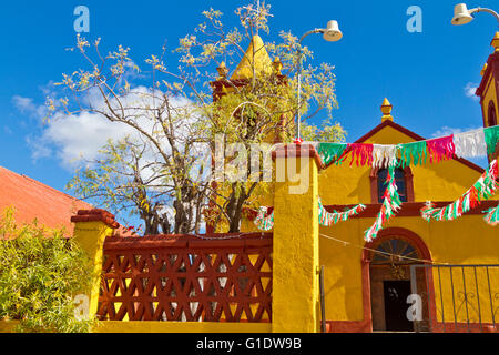 Parroquia de Nuestra Senora de Guadalupe, Parish of Our Lady of Guadalupe in El Triunfo, Baja Sur, Mexiko Stockfoto