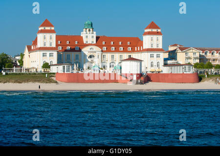 Binz, Insel Rügen, Deutschland - 15. Mai 2013: Ostseebad Binz, Blick auf das Kurhaus Stockfoto